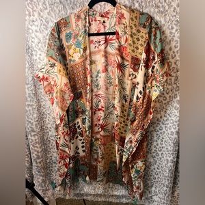 Easel M cardigan excellent condition